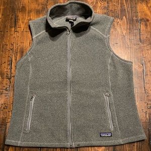 [SOLD] Patagonia schyncilla fleece vest womens XL